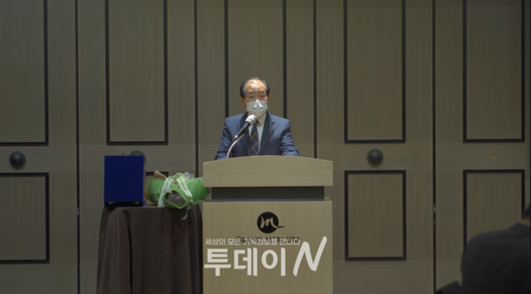 조직위원장 박종희 목사(창원반석교회)가 개회 인사를 전하고 있다.