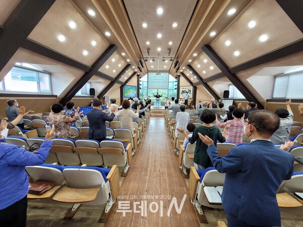CTS제주방송은 13일 제주국제순복음교회에서 ‘나영선 헌신예배’를 개최했다.