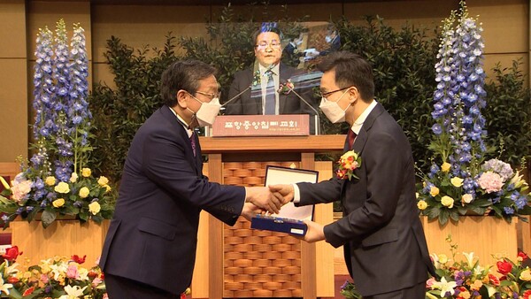 지난 4월 20일, 기독교한국침례회 해외선교회 이사장에 취임한 김중식 목사