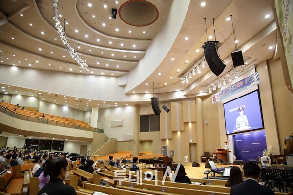 CTS경남방송이 주최한 심선미 집사 초청 간증 집회가 상남교회에서 진행했다.