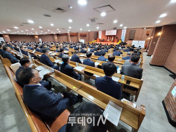 예장통합 제주노회 제155회 정기총회가 26일 서귀포교회에서 열렸다.