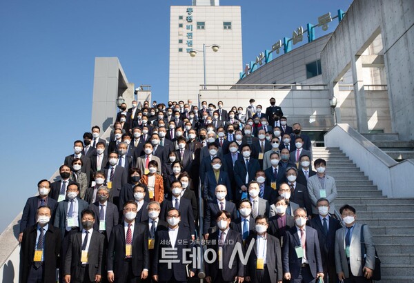 천안아산노회 회원들