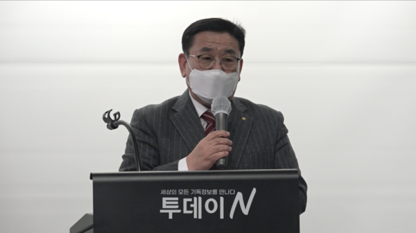 2022 CBMC부산 북부연합회 신임회장 김성우 장로가 취임사를 하고 있다.