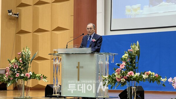 축사를 전한 여수시 범시민 기도운동본부 김성천 대표회장