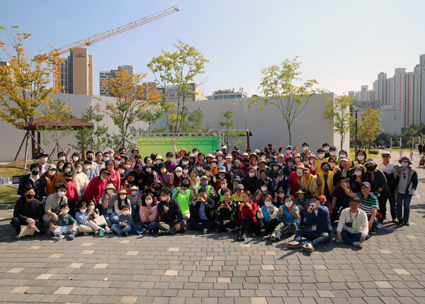 지난 15일, 인천 영복교회가 주최한 플로깅 '자연 사랑 걷기 축제'가 열렸다. @출처=인천 영복교회