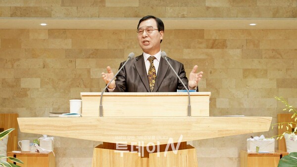 새장승포교회 박태부 목사