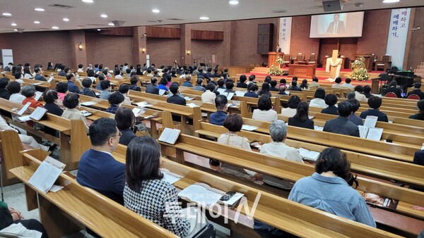 9일, 서귀포교회에서 부활절 연합예배가 열렸다.