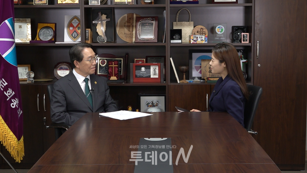 김종희 한국기독교장로회 제111회기 총회장 인터뷰
